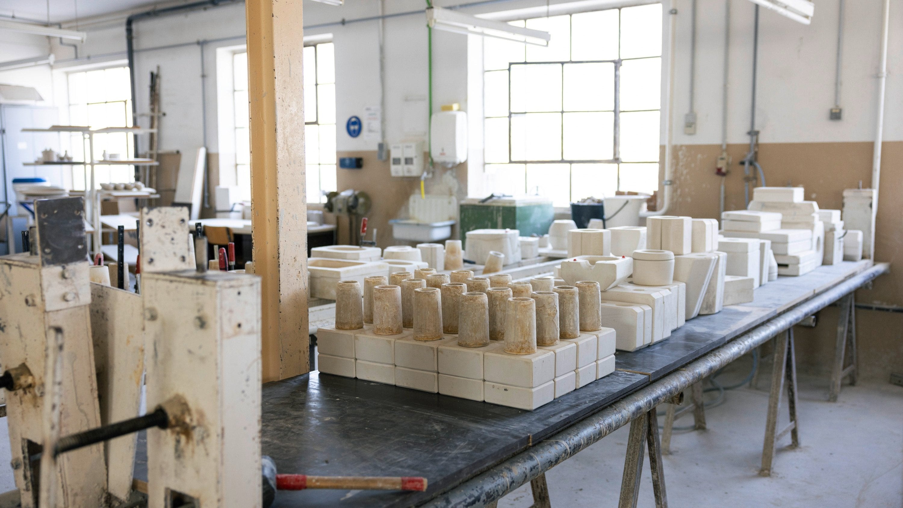 Nachhaltige Kochkeramik Made in Germany – aus der Insolvenzmasse des Römertopfs enstanden – myromy Manufaktur aus dem Westerwald.