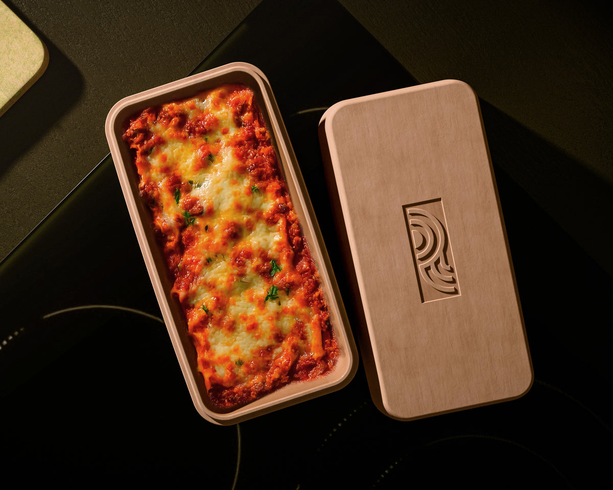 Lasagne zubereitet im myromy brick und Backstein auf Naturton